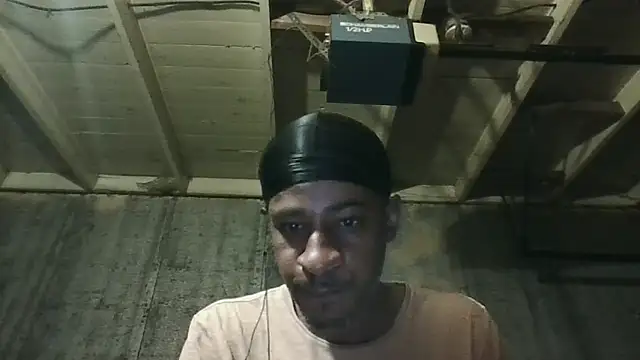 Snapshot of Leo99842 chatting on July 16, 2026, 2:52 am Leo99842 online show from July 16, 2026, 2:52 am