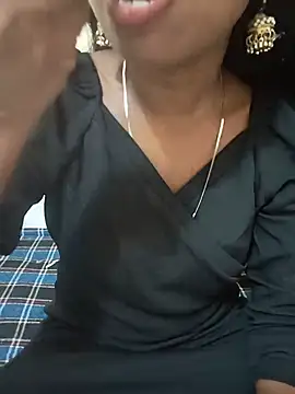 Snapshot of Sexy-Zeenat chatting on July 9, 2026, 6:47 am Sexy-Zeenat online show from July 9, 2026, 6:47 am