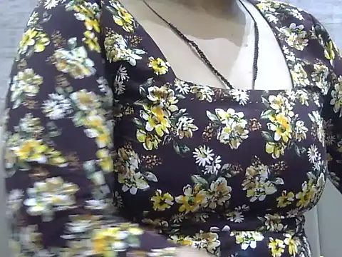 hey darling  online show from July 14, 2026, 2:16 am