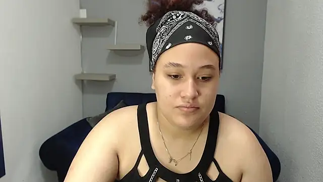 Snapshot of leilasosexy chatting on June 4, 2026, 12:32 pm leilasosexy online show from June 4, 2026, 12:32 pm