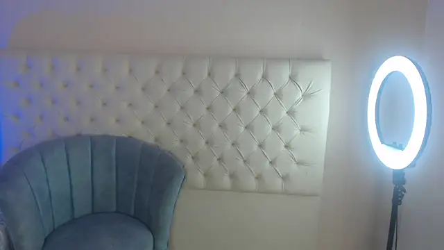 Snapshot of alexa___11 chatting on June 22, 2026, 12:24 pm alexa 11 online show from June 22, 2026, 12:24 pm