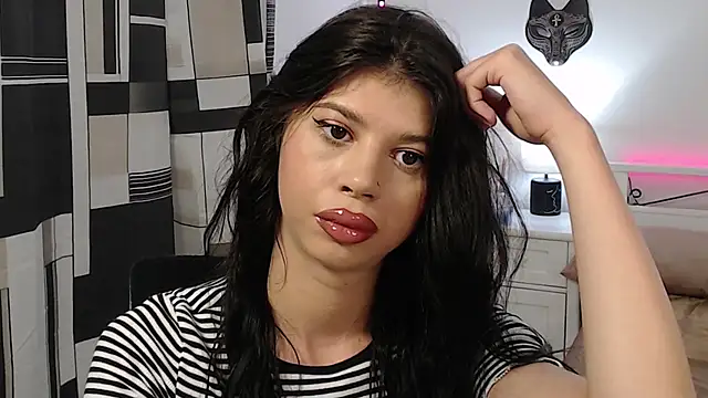 Student Zebra20 online show from June 13, 2026, 1:58 am