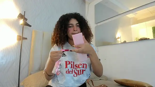 melany guzman online show from June 15, 2026, 12:05 pm