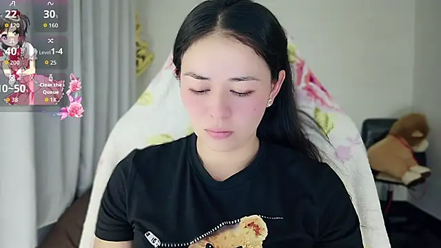 Aeseelia online show from July 20, 2026, 1:13 am