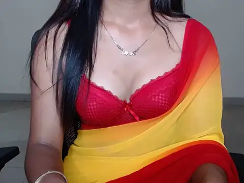 Elle lala online show from June 21, 2026, 3:56 am