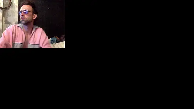 Snapshot of thierrybae chatting on June 19, 2026, 2:17 am thierrybae online show from June 19, 2026, 2:17 am