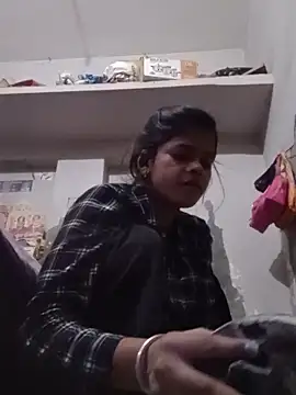 Snapshot of Hot_bhabi0123 chatting on June 21, 2026, 1:44 am Hot bhabi0123 online show from June 21, 2026, 1:44 am