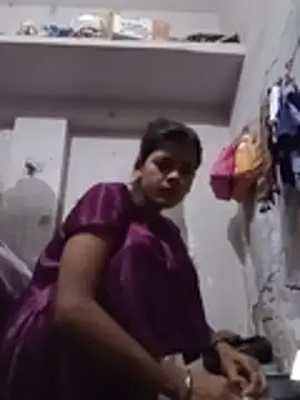 Snapshot of Hot_bhabi0123 chatting on June 6, 2026, 2:39 am Hot bhabi0123 online show from June 6, 2026, 2:39 am