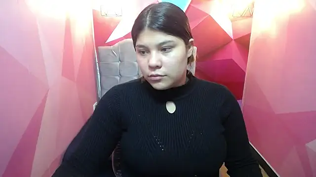tiana wolf online show from July 1, 2026, 1:55 pm