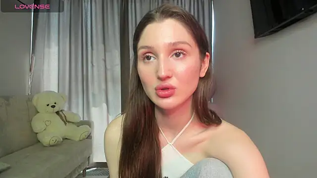 Snapshot of tender_babyyy chatting on June 13, 2026, 12:14 pm tender babyyy online show from June 13, 2026, 12:14 pm