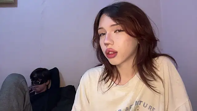 moonlure online show from July 28, 2026, 9:36 pm