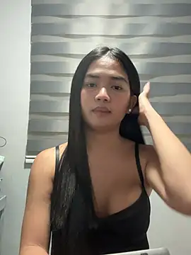 Snapshot of AmberLaceXxx chatting on June 4, 2026, 6:56 pm AmberLaceXxx online show from June 4, 2026, 6:56 pm