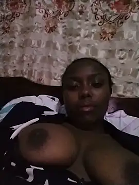 Snapshot of _Cillah chatting on June 10, 2026, 8:21 pm Cillah online show from June 10, 2026, 8:21 pm