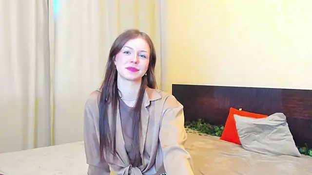 Snapshot of Lori_cutess chatting on June 5, 2026, 5:23 am Lori cutess online show from June 5, 2026, 5:23 am