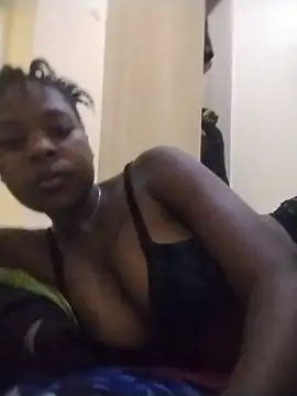 Snapshot of pressures_winnie chatting on July 5, 2026, 4:47 pm pressures winnie online show from July 5, 2026, 4:47 pm