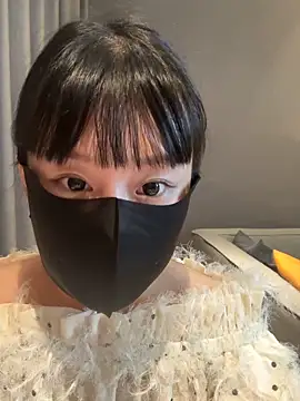 Snapshot of bingbing-x chatting on June 4, 2026, 2:44 pm bingbing-x online show from June 4, 2026, 2:44 pm