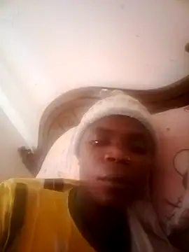 sweetannnie online show from June 23, 2026, 6:44 am