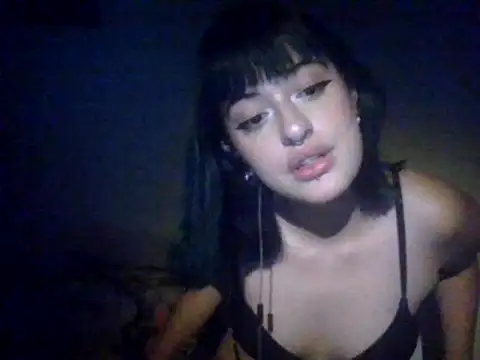 Snapshot of sweet_khae chatting on June 12, 2026, 1:03 am sweet khae online show from June 12, 2026, 1:03 am