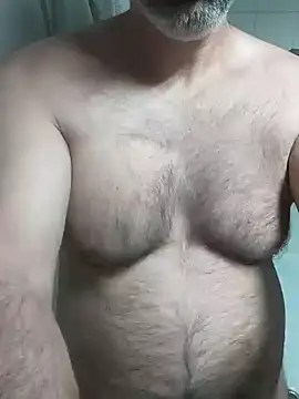 WienBearBi online show from July 12, 2026, 4:02 am