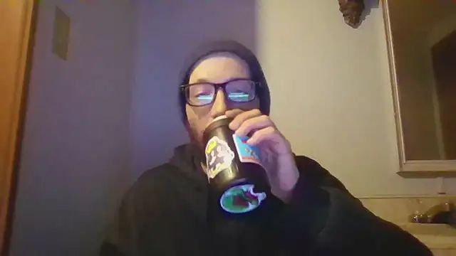 Snapshot of IggyGodsbane chatting on June 15, 2026, 6:02 am IggyGodsbane online show from June 15, 2026, 6:02 am