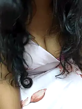 Snapshot of telugubigboobs__P chatting on June 13, 2026, 4:43 am telugubigboobs P online show from June 13, 2026, 4:43 am