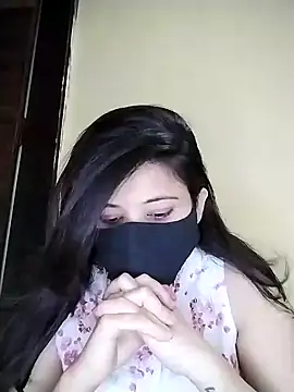 SEXYQUEEN8178 online show from June 24, 2026, 9:52 am
