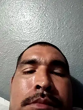 fuckbud111 online show from June 21, 2026, 4:18 am