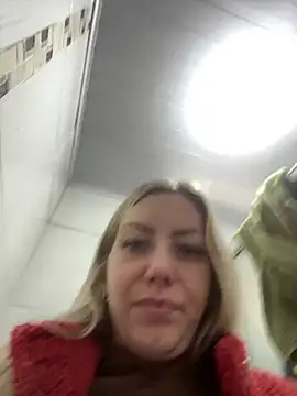Snapshot of Alana_sc chatting on July 7, 2026, 12:20 pm Alana sc online show from July 7, 2026, 12:20 pm