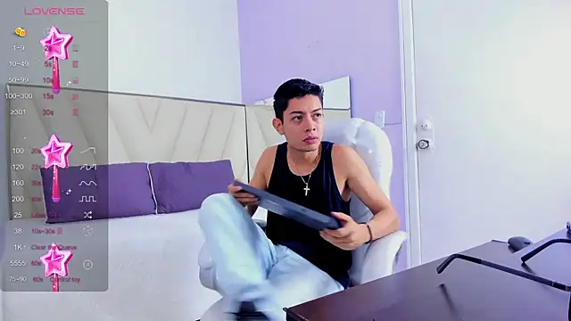 Snapshot of Ethan12_ chatting on July 18, 2026, 3:15 am Ethan12 online show from July 18, 2026, 3:15 am