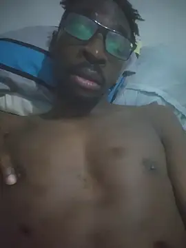 Snapshot of Geespise chatting on June 25, 2026, 1:14 am Geespise online show from June 25, 2026, 1:14 am