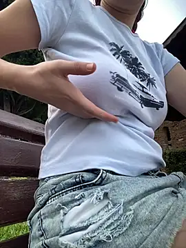 Hiddenleon online show from August 7, 2026, 4:46 pm