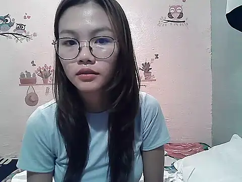 Snapshot of ClassyCrushpinay chatting on June 12, 2026, 9:01 pm ClassyCrushpinay online show from June 12, 2026, 9:01 pm