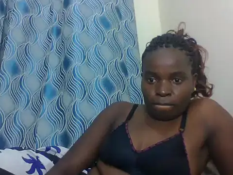 Snapshot of PrettyEve chatting on June 15, 2026, 3:23 pm PrettyEve online show from June 15, 2026, 3:23 pm
