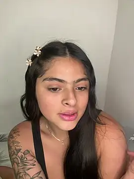 canelareina online show from July 25, 2026, 9:10 pm