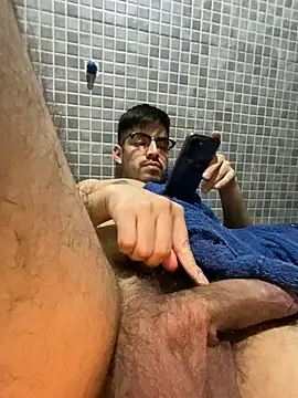 Snapshot of Harv3y_xxx chatting on July 16, 2026, 5:37 am Harv3y xxx online show from July 16, 2026, 5:37 am