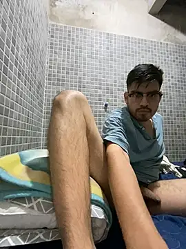 Snapshot of Harv3y_xxx chatting on July 15, 2026, 6:42 am Harv3y xxx online show from July 15, 2026, 6:42 am