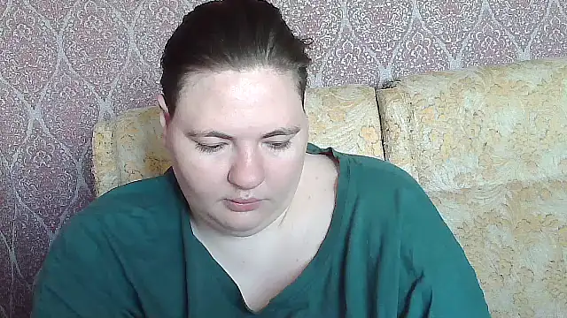 Snapshot of TiaMason chatting on June 22, 2026, 6:10 am TiaMason online show from June 22, 2026, 6:10 am