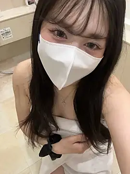 MIKOTO RR online show from July 4, 2026, 1:04 pm