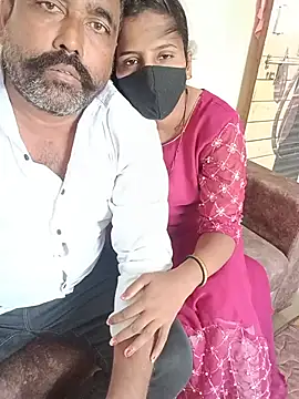 Snapshot of crazycouple40 chatting on June 27, 2026, 7:03 am crazycouple40 online show from June 27, 2026, 7:03 am
