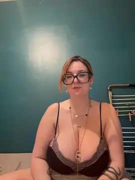 Snapshot of alexia_tacrush chatting on June 25, 2026, 8:36 pm alexia tacrush online show from June 25, 2026, 8:36 pm