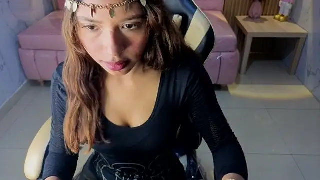 lisa s1 online show from June 9, 2026, 8:21 pm