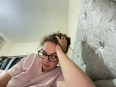 Cindysweetceex online show from July 24, 2026, 9:22 pm