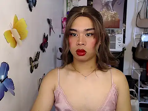 Snapshot of Horny_HoneyX chatting on July 2, 2026, 8:37 pm Horny HoneyX online show from July 2, 2026, 8:37 pm