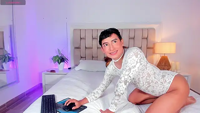 Nicocute  online show from July 18, 2026, 7:11 pm