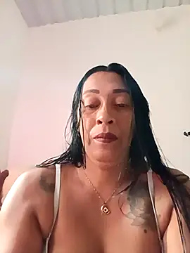 candelahot10 online show from June 25, 2026, 2:33 pm