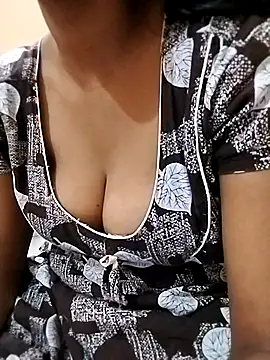 Poonam-Sinha online show from June 17, 2026, 3:28 am