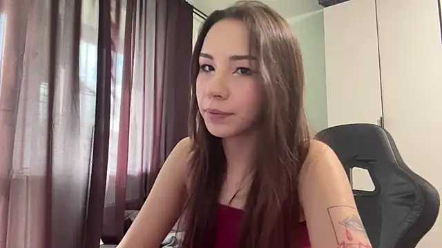 Snapshot of HotGirlMilla chatting on August 7, 2026, 2:12 pm HotGirlMilla online show from August 7, 2026, 2:12 pm