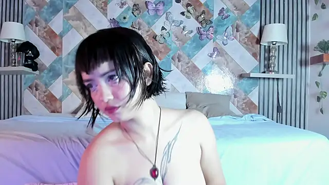 addison avery online show from July 21, 2026, 3:09 am