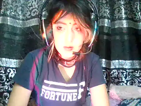 Snapshot of kittenpasive30 chatting on June 17, 2026, 4:39 pm kittenpasive30 online show from June 17, 2026, 4:39 pm