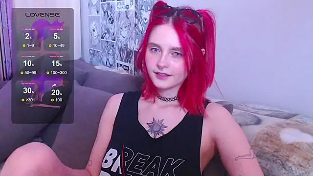 Snapshot of ScarlettAw chatting on June 18, 2026, 8:13 am ScarlettAw online show from June 18, 2026, 8:13 am